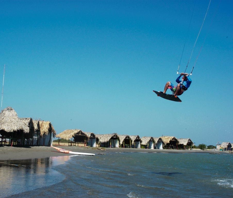 Kitesurfing Colombia