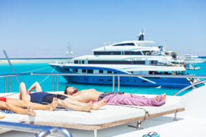 GAY KITESURFING CRUISE